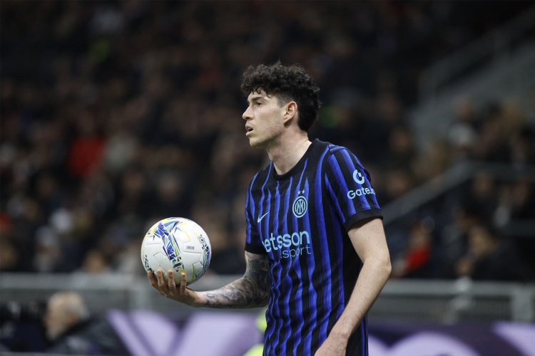 9000万！罗马诺：国米对巴斯托尼要价虽不及1.2亿 但要破后卫纪录