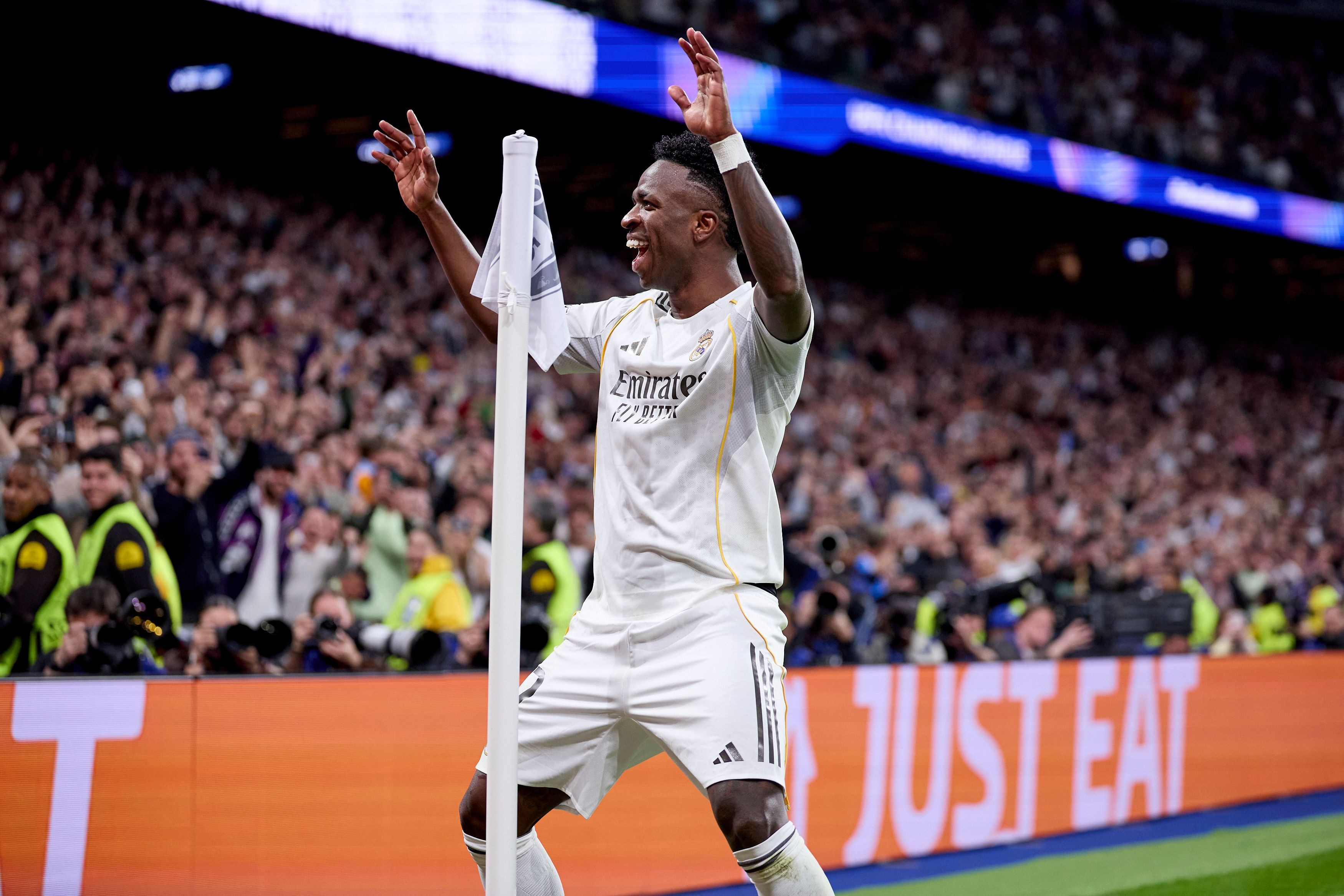 巴西球员欧冠淘汰赛进球榜：维尼修斯居首，内马尔次席，卡卡第三