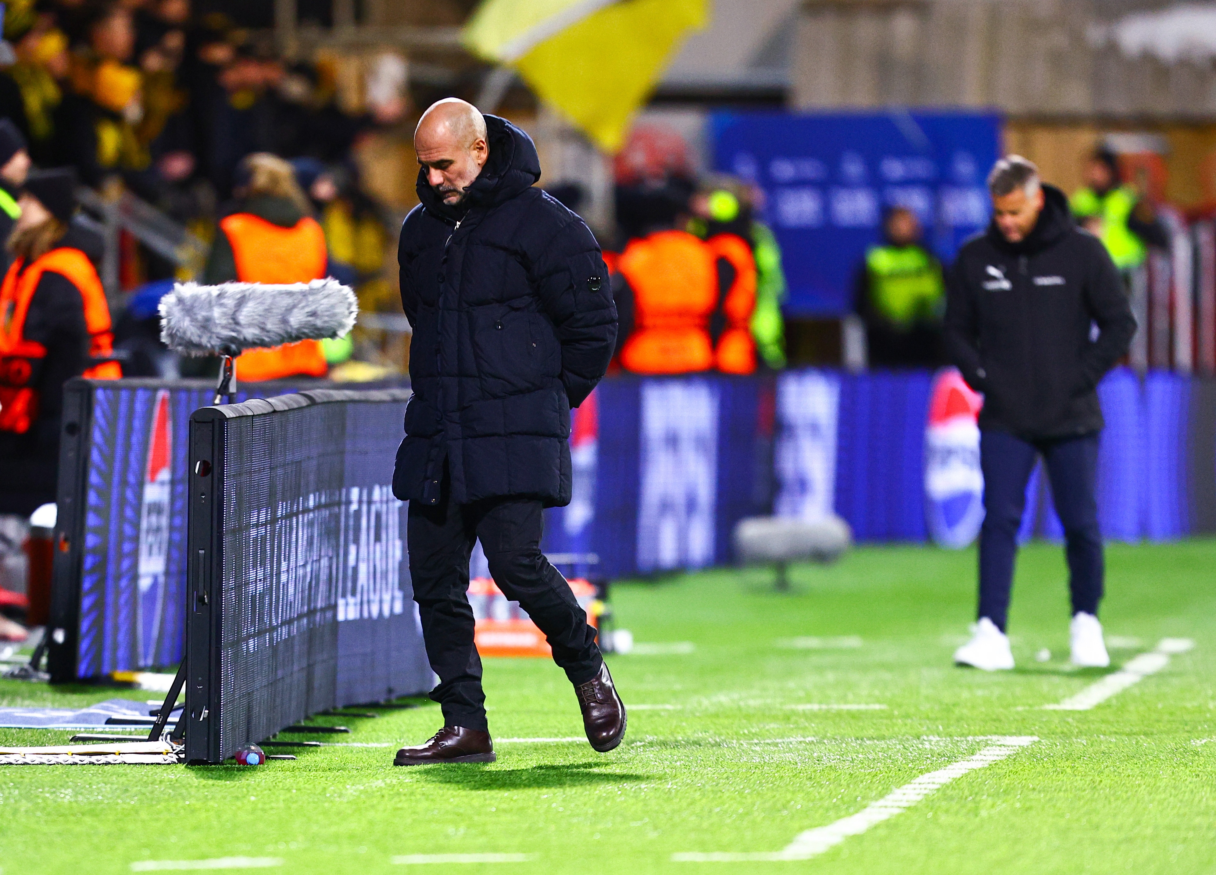 西汉姆助教：瓜帅不会轻易改变战术 皇马防守稳固且边路支援出色