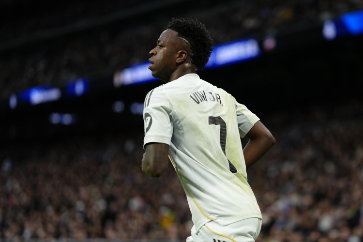 梅开二度，欧冠官方：维尼修斯当选皇马2-1曼城全场最佳球员