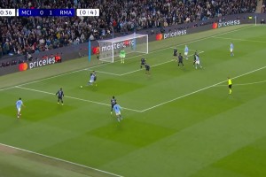 进八强！皇马2-1总分5-1十人曼城 B席直红+手球送点维尼修斯双响