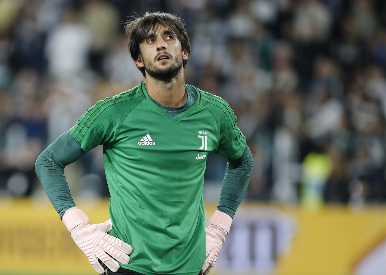 米体：佩林将在本赛季担任首发门将，尤文今夏将引进两名新门将