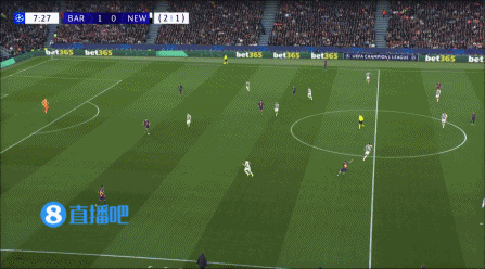 费尔明单刀机会，拉姆斯代尔及时出击化解