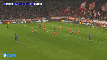 拜仁总比分10-1亚特兰大！迪亚斯破门，卡尔助攻，二者双双传射