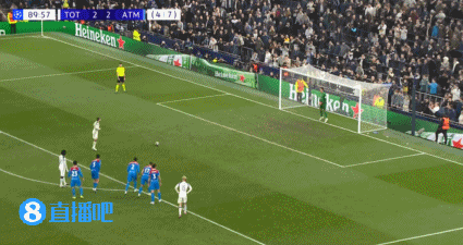 哈维·西蒙斯第90分钟点射破门，热刺总比分5-7马竞