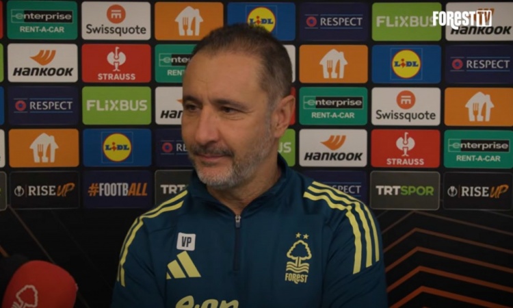 晋级八强！森林主帅：对球队实力毫不怀疑，我们展现了团结精神