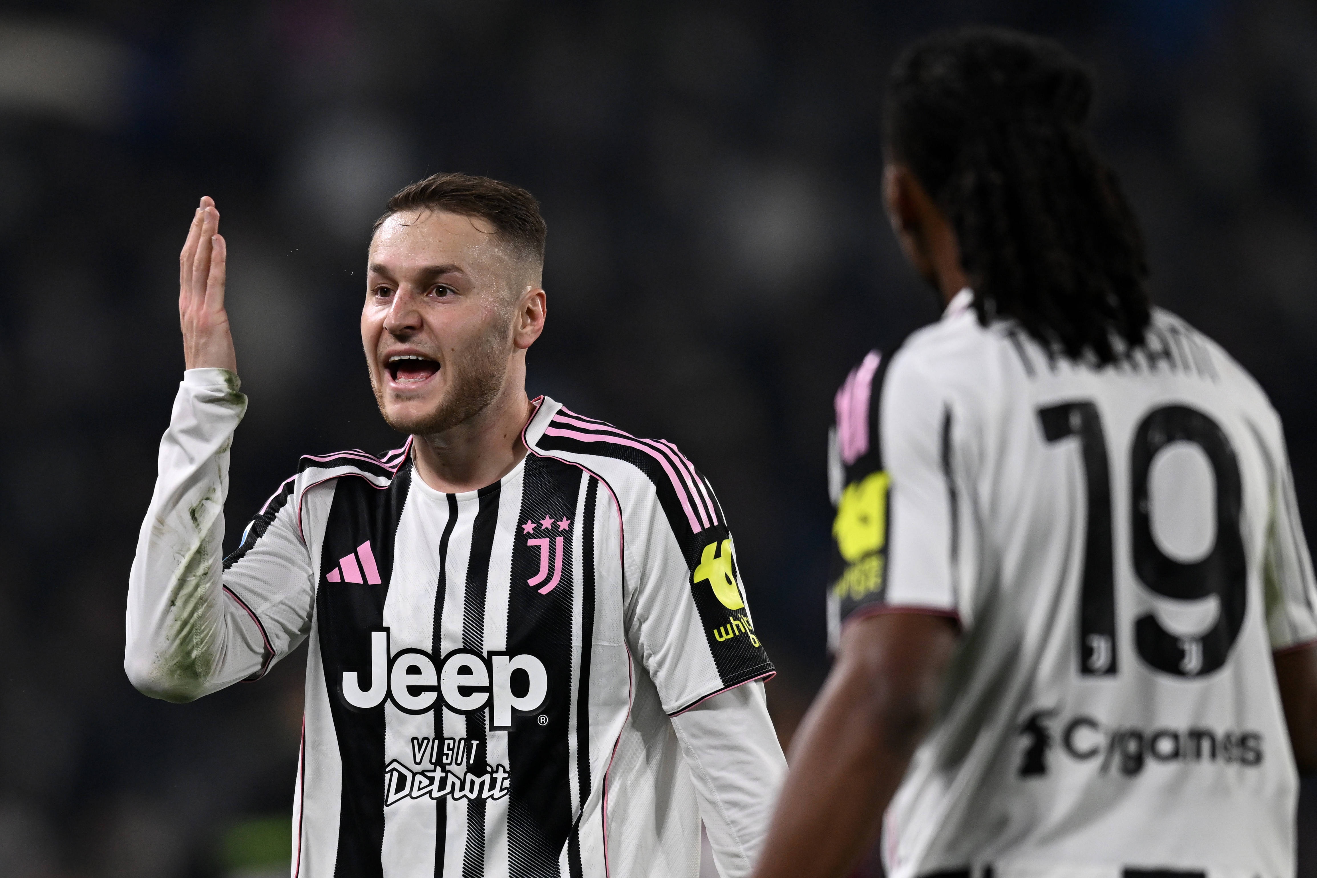 罗体：尤文多人未来不明朗，库普梅纳斯、加蒂、米雷蒂都可能离队