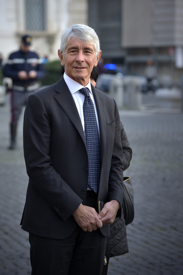 意体育部长:发挥最佳状态就能晋级世界杯,加图索是最合适的主帅