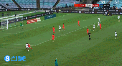 关键单防造进球！杨希国足首秀单防对手，国足凭借后场任意球破门