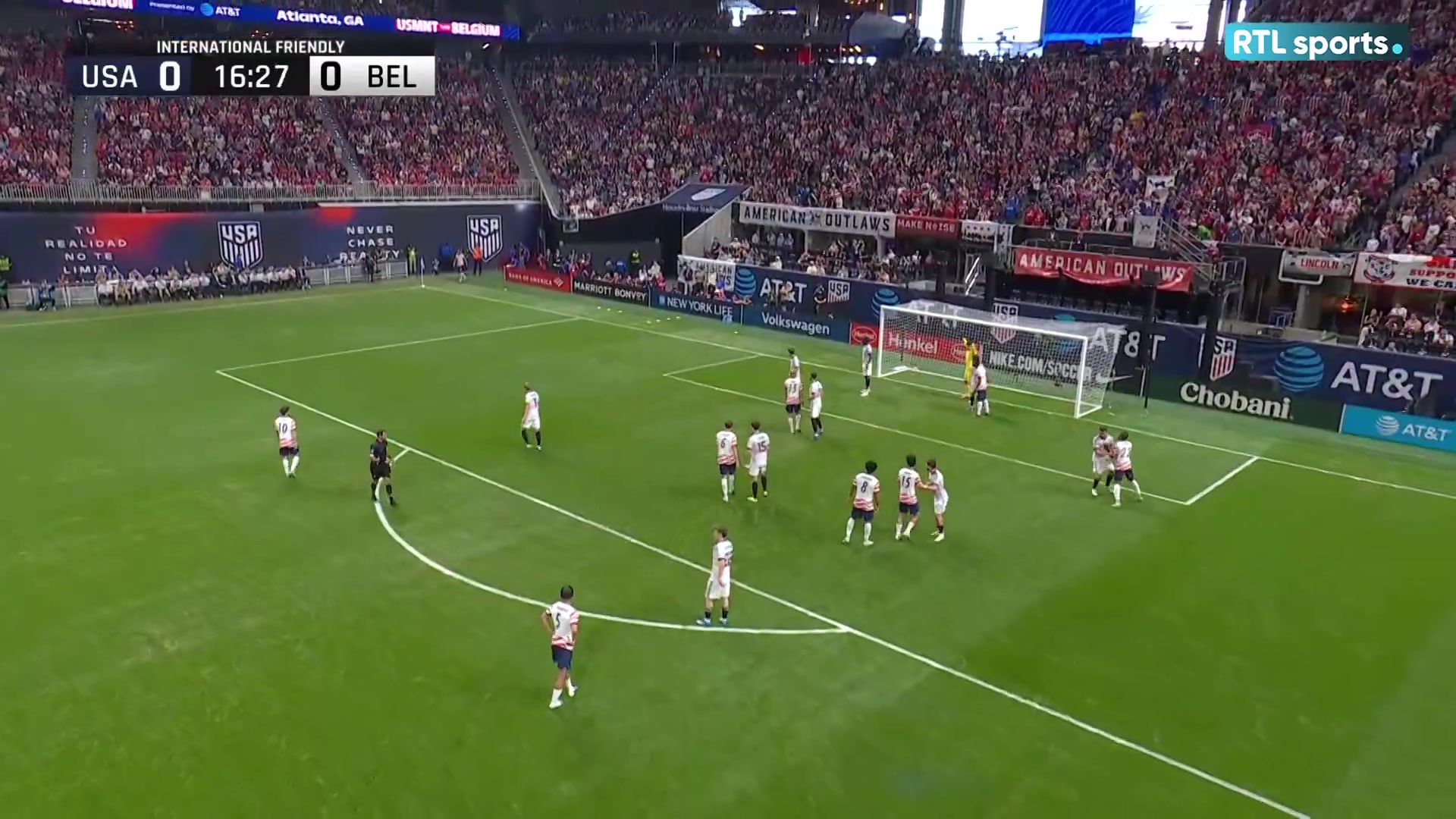 双重红魔!23岁拉门斯为比利时出战扑出必进球,曼联2100万欧引进