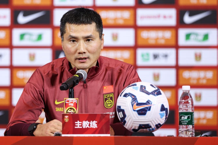 东体：邵佳一的国足主要有三点变化，球队备战时任何细节都不放过