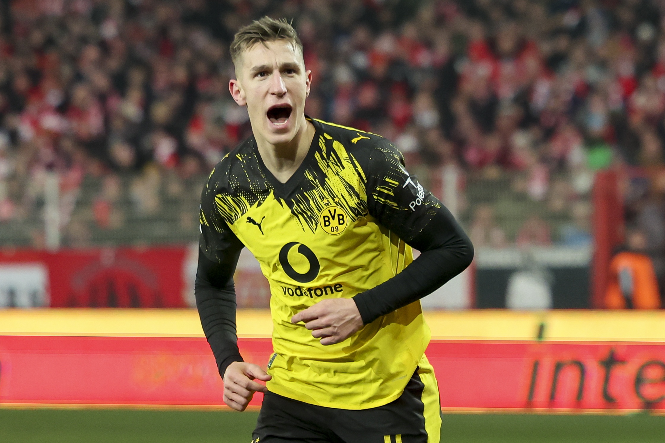 施洛特贝克:续约尚未接近敲定,凯尔走了我肯定会跟新总监对话