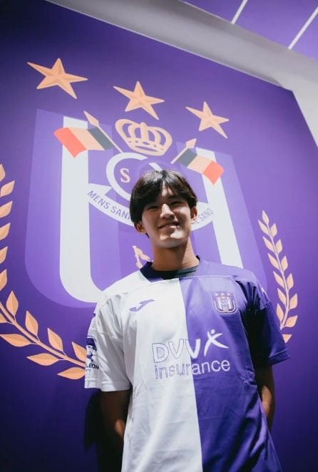 日本1米91高中锋后藤启介:日本哈兰德?不,我的榜样是凯恩