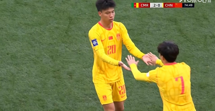 王钰栋本场数据：1次射门，0次过人，31次触球，15次丢失球权