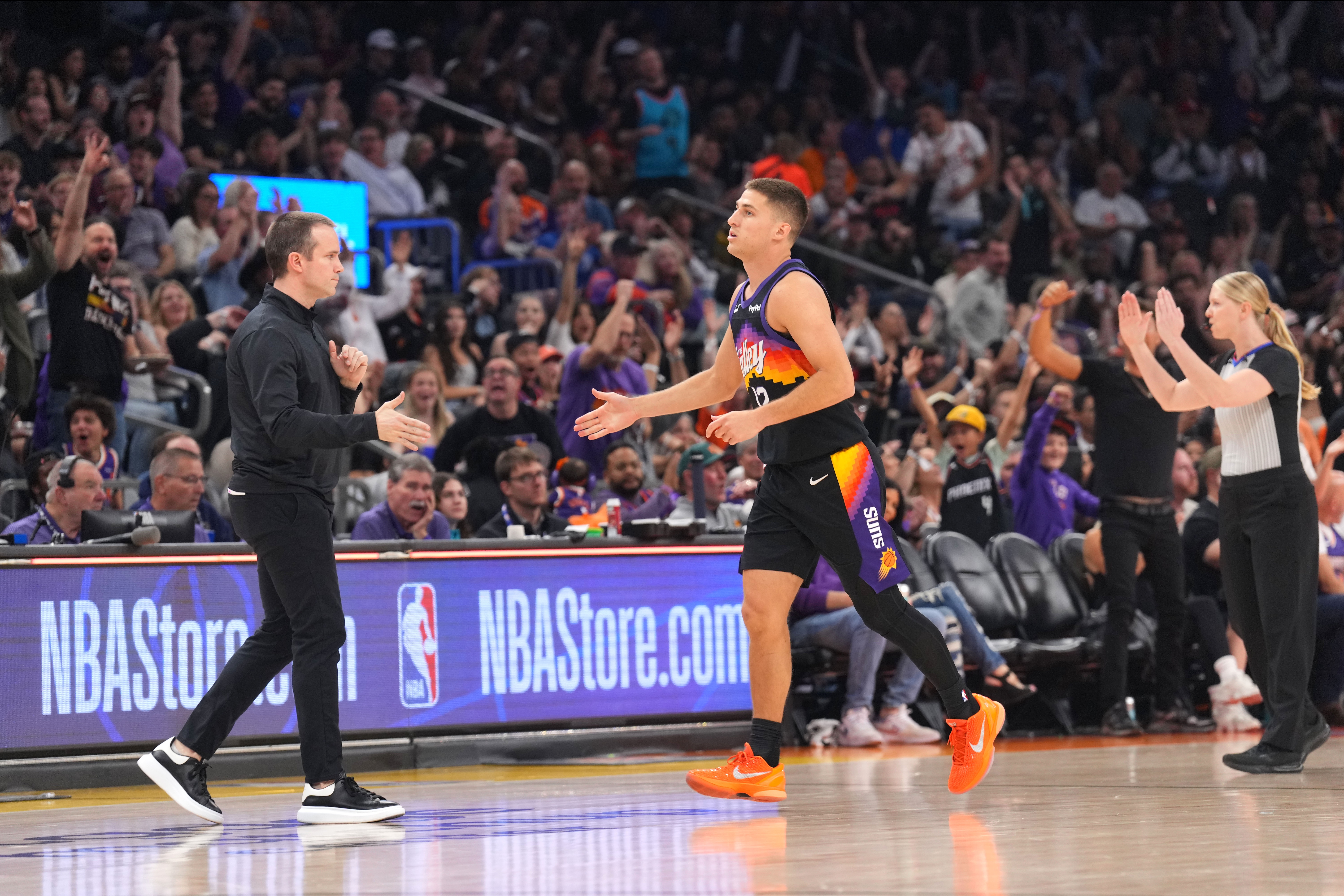 奥特谈先发安排:考虑到了狄龙的作用 我们很认可吉莱斯皮的表现