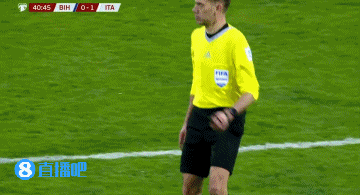 自2016年基耶利尼以来,巴斯托尼是首位在世预赛染红的意大利球员