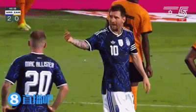 无私!梅西招手示意奥塔门迪罚点,后者主场告别赛破门!