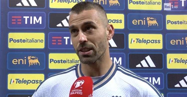 斯皮纳佐拉:又要目睹一届没意大利的世界杯了,看到队友哭很心痛