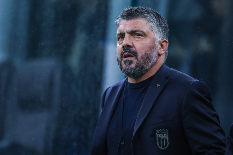 隆戈:简直耻辱!意大利11人还是10人都一样,踢成这样理应回家